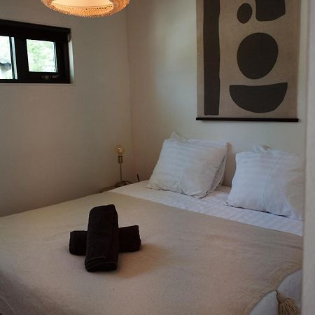 Willa Modern Tiny House Op Rustig Watersportpark Elahuizen Zewnętrze zdjęcie