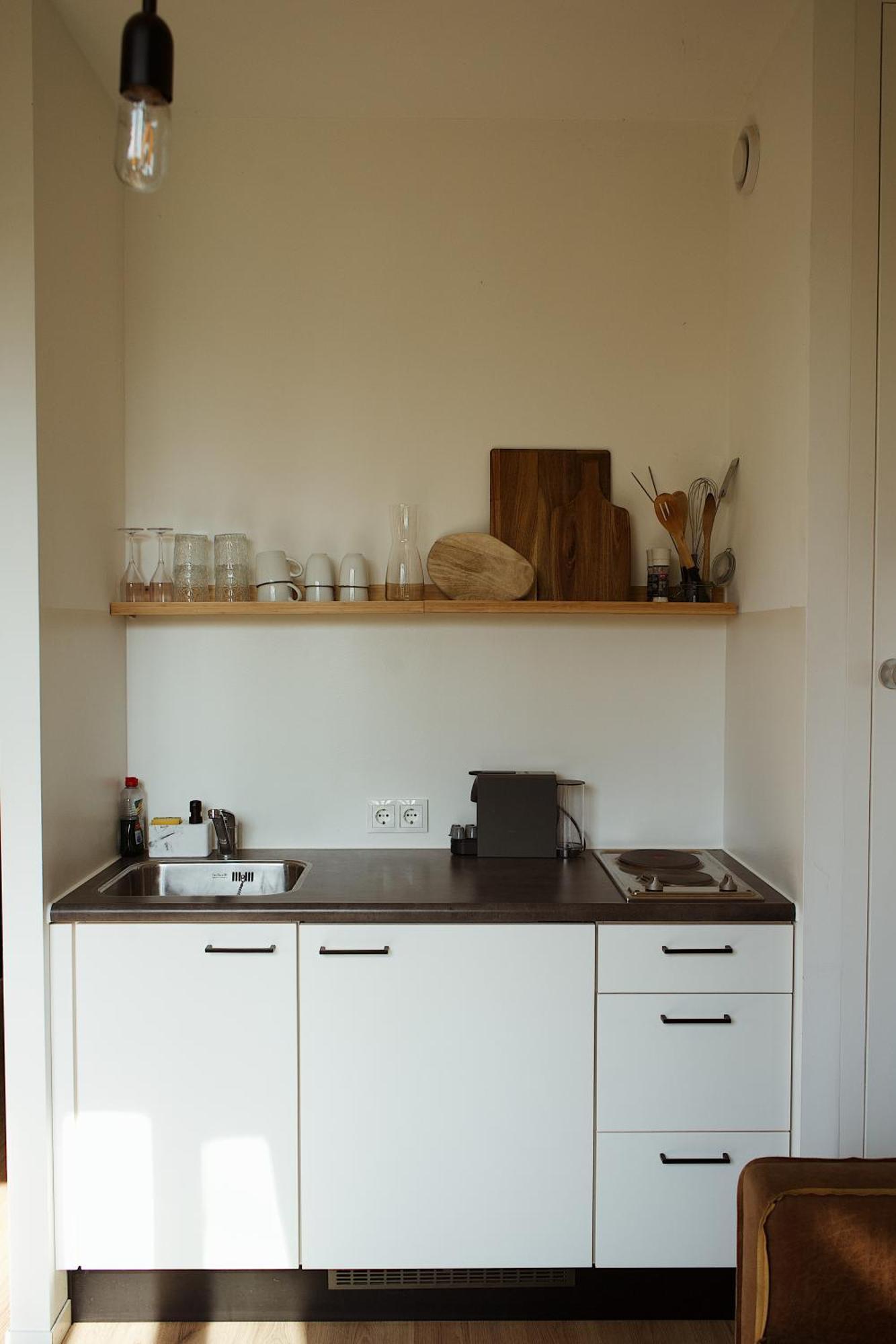 Willa Modern Tiny House Op Rustig Watersportpark Elahuizen Zewnętrze zdjęcie